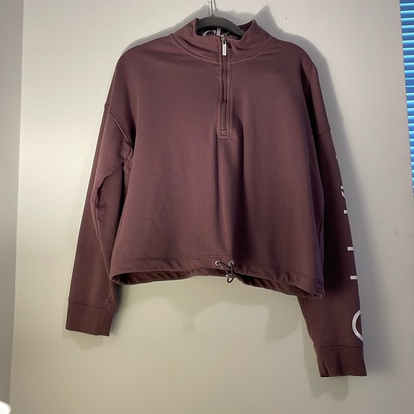 Calvin Klein cropped pullover - Picture 1 of 9